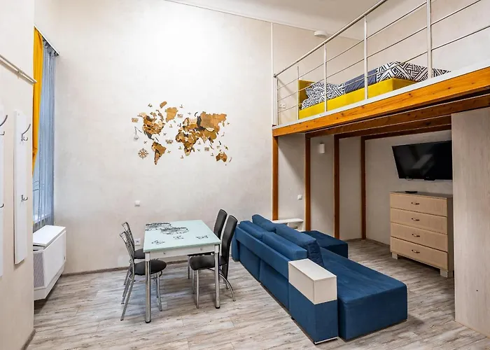 On Kovzhuna Street *