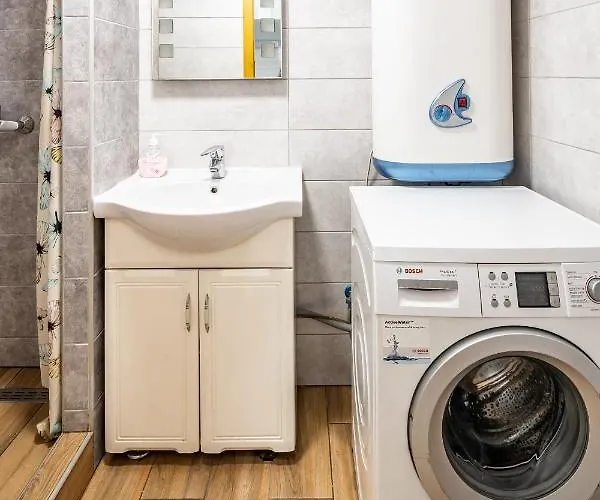 Apartament On Kovzhuna Street *